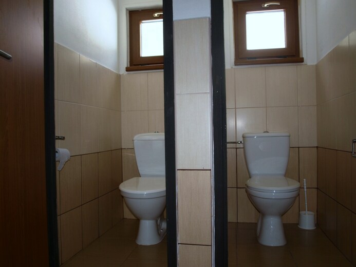 domeček WC - Pod Červenohorským sedlem